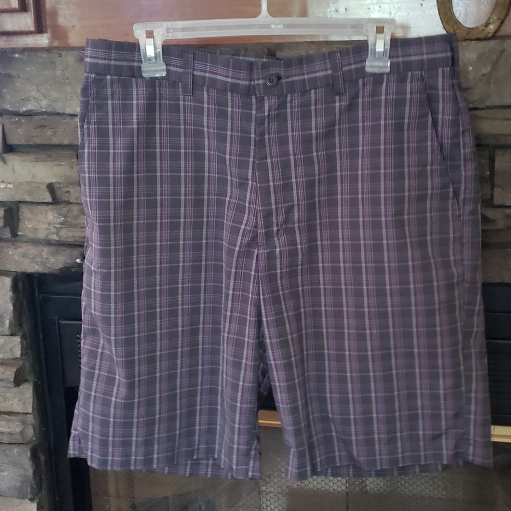 Golf shorts by Ben Hogan